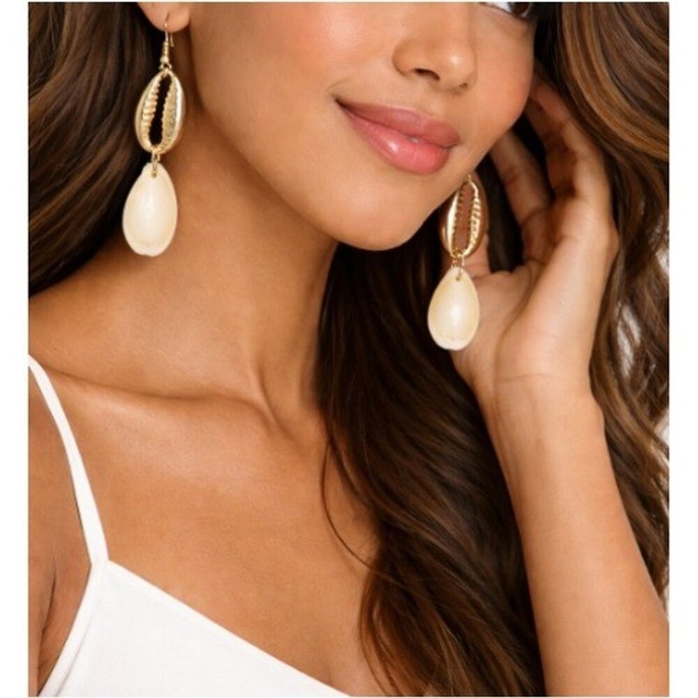 Sam Edelman Women's Cream Gold Tone Shell Hoop Drop Earrings